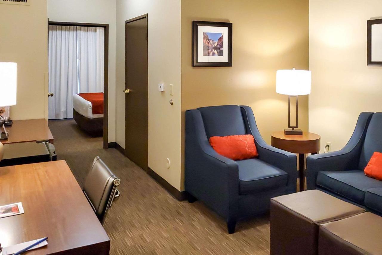 Hotel Comfort & Phoenix Sky Harbor Airport Tempe