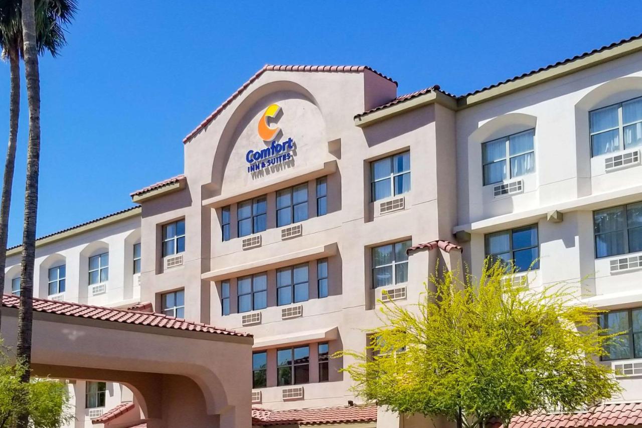 Comfort & Phoenix Sky Harbor Airport Hotel Tempe